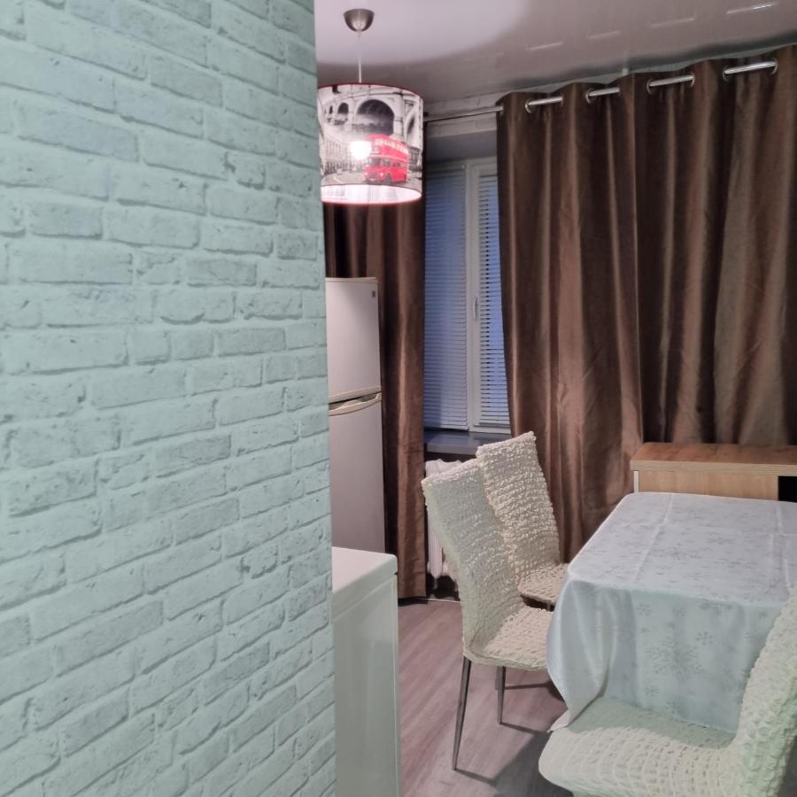 Appartement Шерлок à Krementchouk Extérieur photo