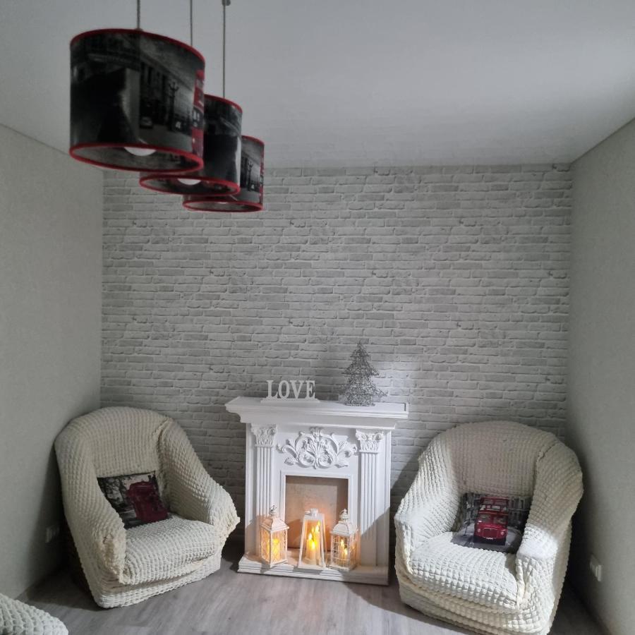 Appartement Шерлок à Krementchouk Extérieur photo